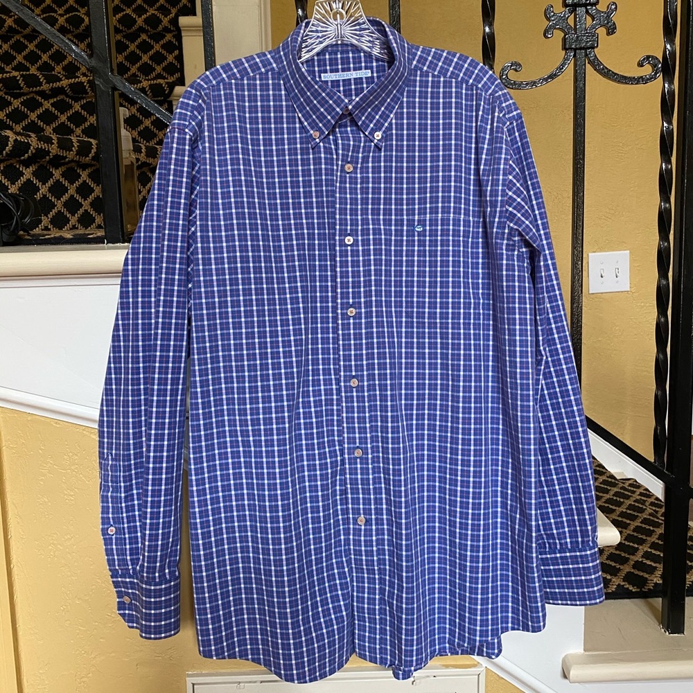 Men’s Southern Tide Shirt